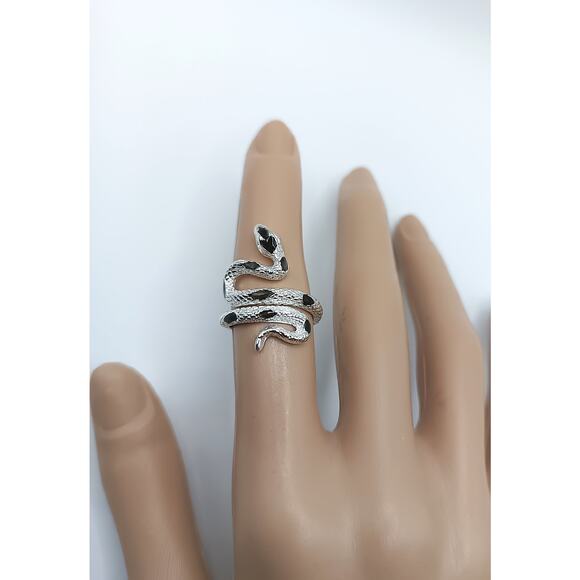 New Adjustable Black Enamel Snake Ring - Picture 2 of 5